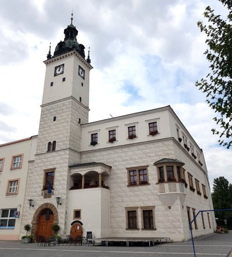 V bezprostřední blízkosti kyjovské radnice by měla být největší koncentrace vinařů  Radnice v Kyjově