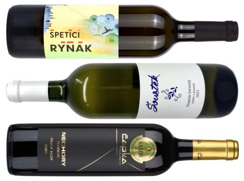 Ryzlink rýnský Vinařství Špetíci, Tramín Vinařství Šoustek a Rulandské modré Vinařství Čapka Ryzlink rýnský Vinařství Špetíci, Tramín Vinařství Šoustek a Rulandské modré Vinařství Čapka