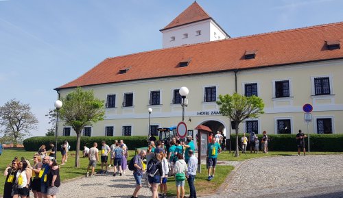 Akce oficiálně startovala od čejkovického zámku zámek Čejkovice