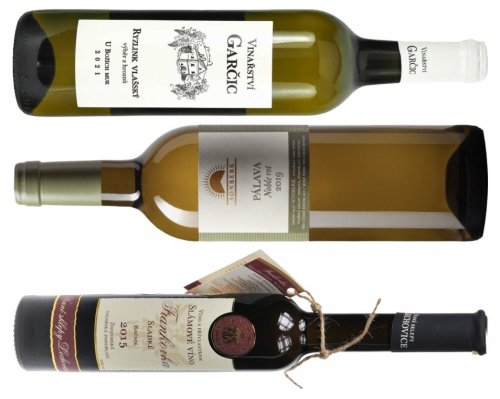 Ryzlink vlašský Jana Garčice, Pálava vinařství Sonberk a Frankovka Vinných sklepů Lechovice (lahve nejsou ve stejném měřítku) Ryzlink vlašský Jana Garčice, Pálava vinařství Sonberk a Frankovka Vinných sklepů Lechovice (lahve nejsou ve stejném měřítku)