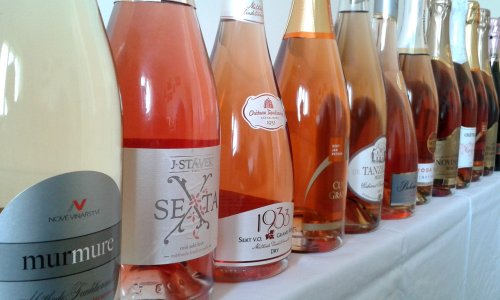 První slepý test sektů v roce 2016 byl ještě velmi živelný, od té doby se myslím organizátoři i degustátoři značně posunuli... První slepý test sektů v roce 2016 byl ještě velmi živelný, od té doby se myslím organizátoři i degustátoři značně posunuli...