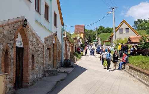 V Bořeticích panovalo výborné počasí, v některých chvílích sluníčko i trochu připalovalo. V Bořeticích panovalo výborné počasí, v některých chvílích sluníčko i trochu připalovalo.