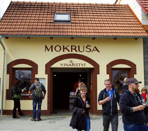 Budova vinařství Mokruša v Mutěnicích (foto: mokrusa.cz)