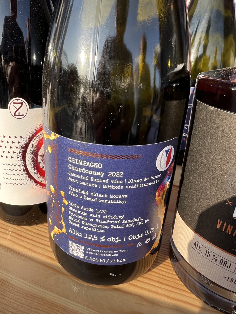 Fľaša vína Chimpagno Chardonnay 2022, akostné šumivé víno (brut nature)