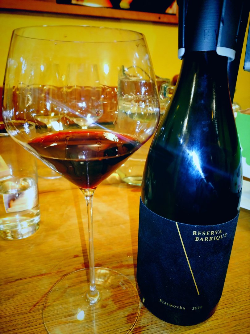 Fľaša vína Frankovka Reserva barrique 2018, výber z hrozna (suché)