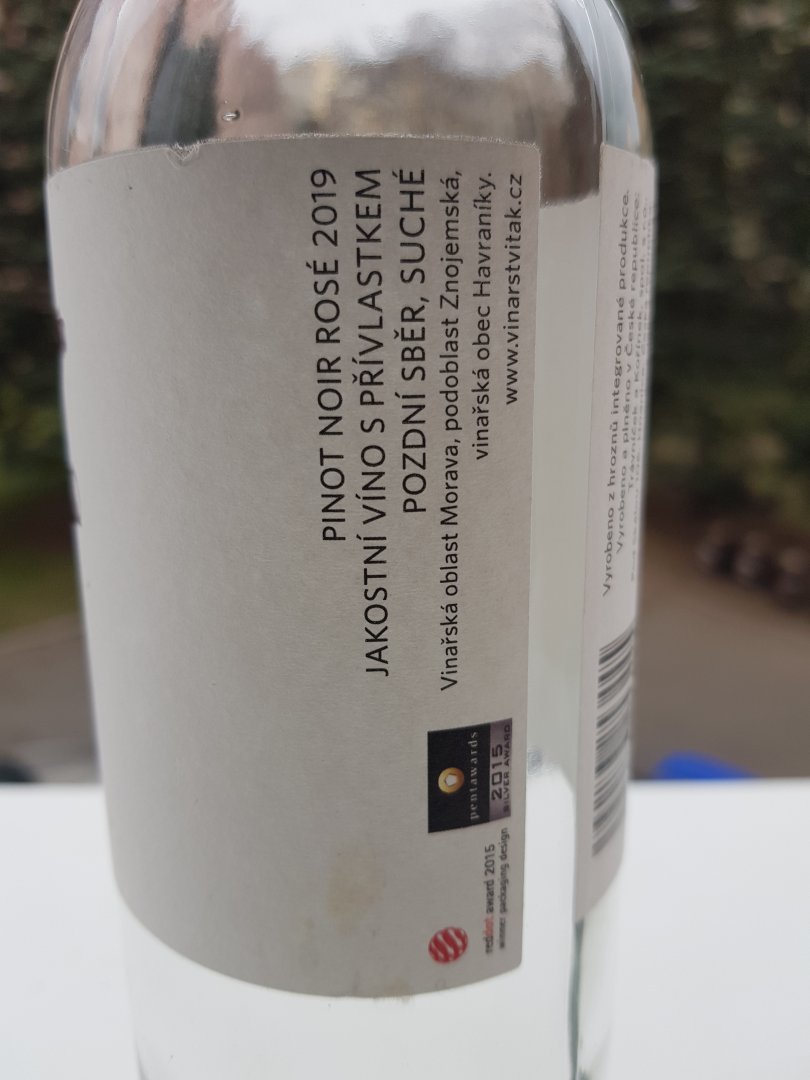 Fľaša vína Pinot noir rosé 2019, pozdný sber (suché)