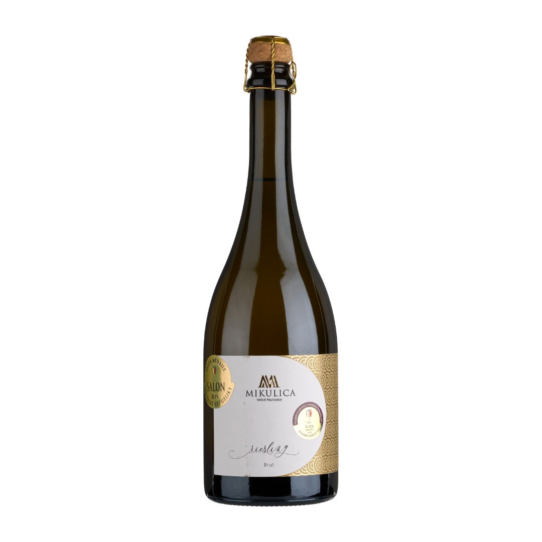 Fľaša vína Riesling brut, šumivé víno stanovenej oblasti (sekt. s.o.) (brut)