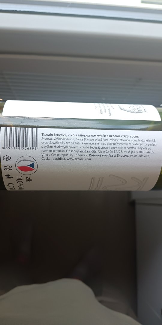 Fľaša vína Tramín červený (Terroir) 2023, výber z hrozna (suché)
