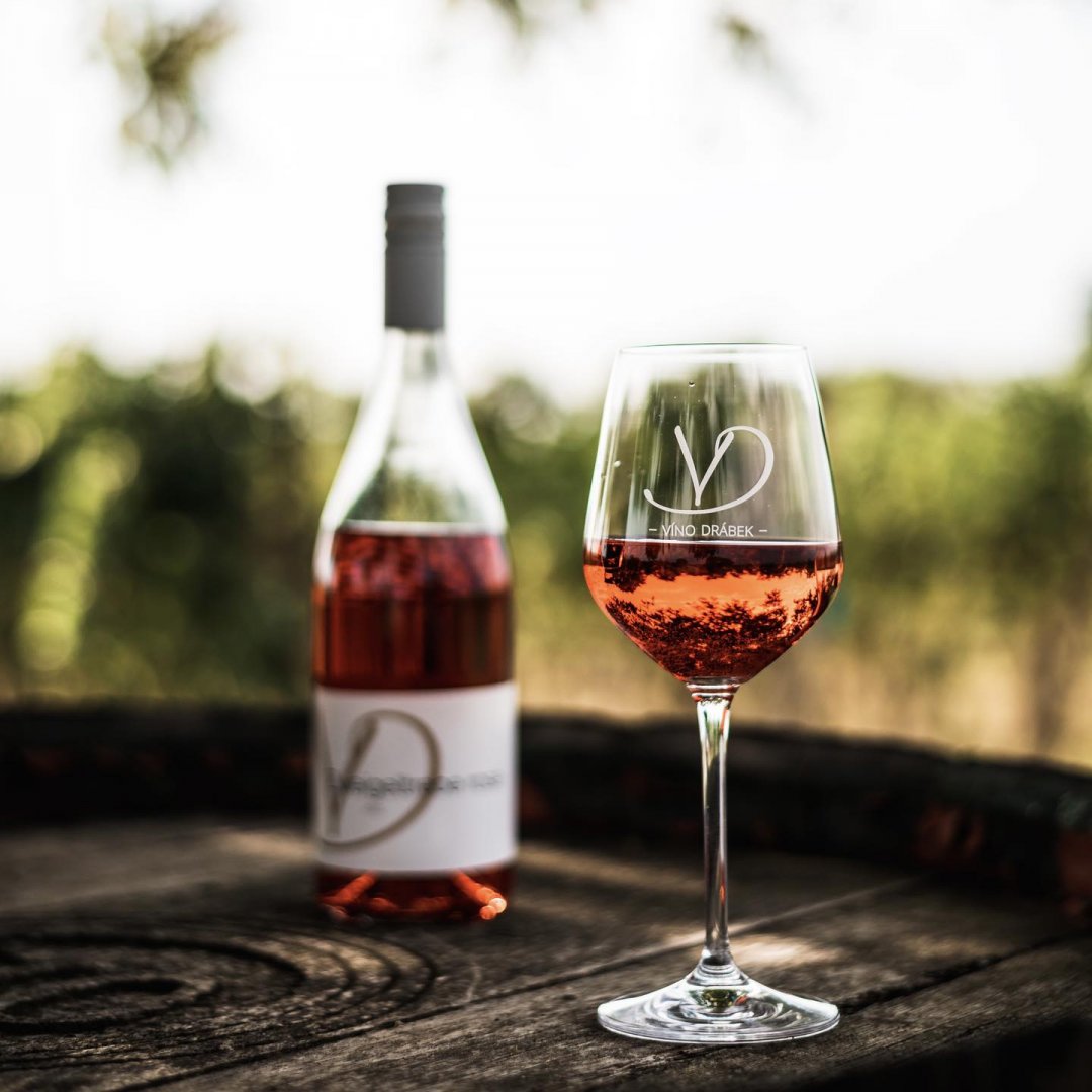 Fľaša vína Zweigeltrebe rosé 2023, zemské víno (suché)
