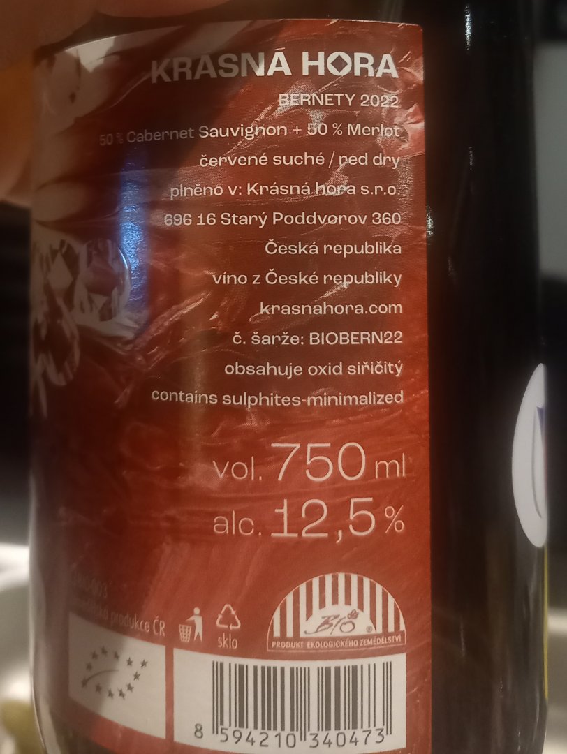 Fľaša vína Bernety 2022, zemské víno (suché)