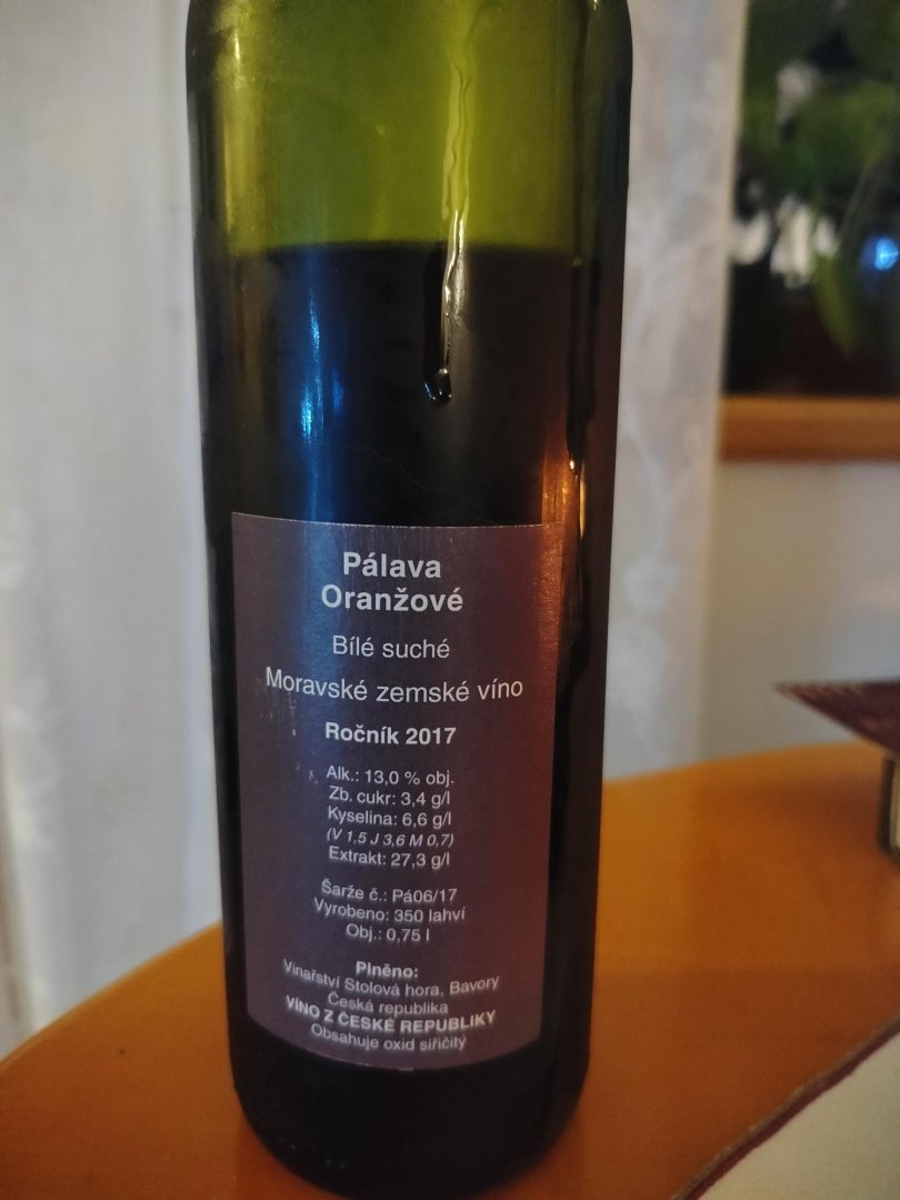 Fľaša vína Pálava 2017, zemské víno (suché)
