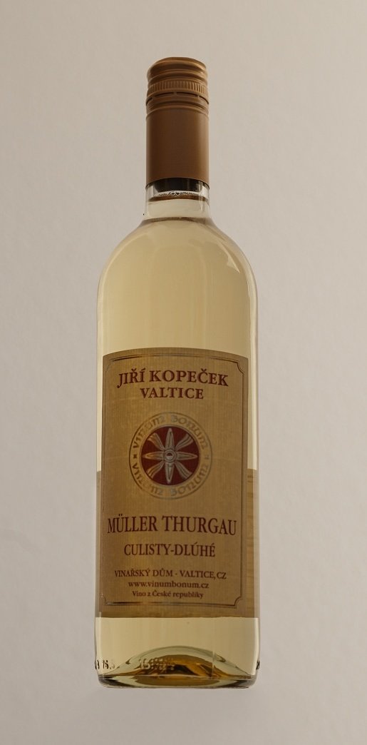 Fľaša vína Müller Thurgau 2021, zemské víno (suché)