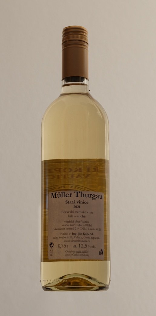 Fľaša vína Müller Thurgau 2021, zemské víno (suché)