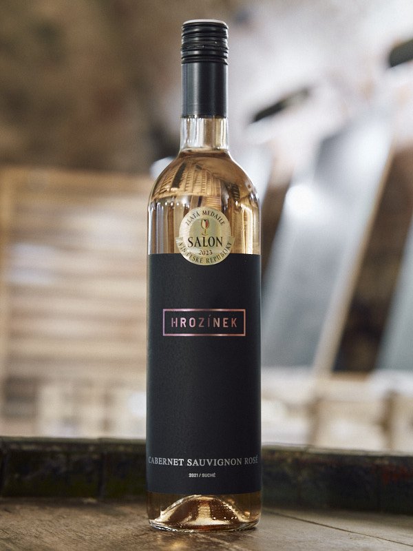 Fľaša vína Cabernet Sauvignon rosé 2021, pozdný sber (suché)