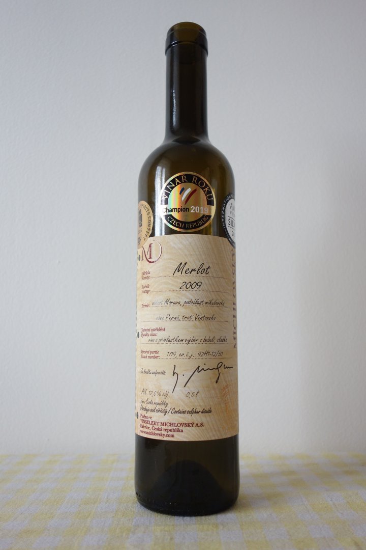 Fľaša vína Merlot 2009, bobuľový výber (sladké)