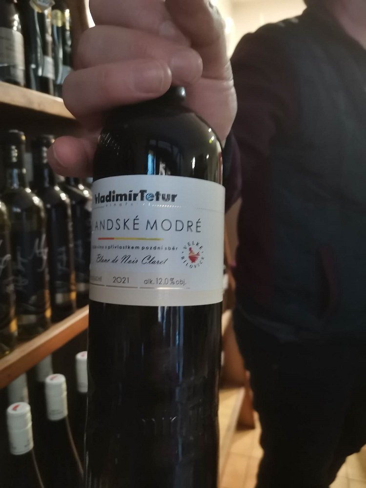 Fľaša vína Rulandské modré klaret 2021, pozdný sber (polosuché)