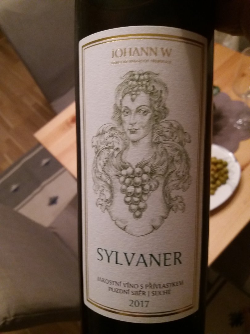Fľaša vína Sylvaner 2017, pozdný sber (suché)
