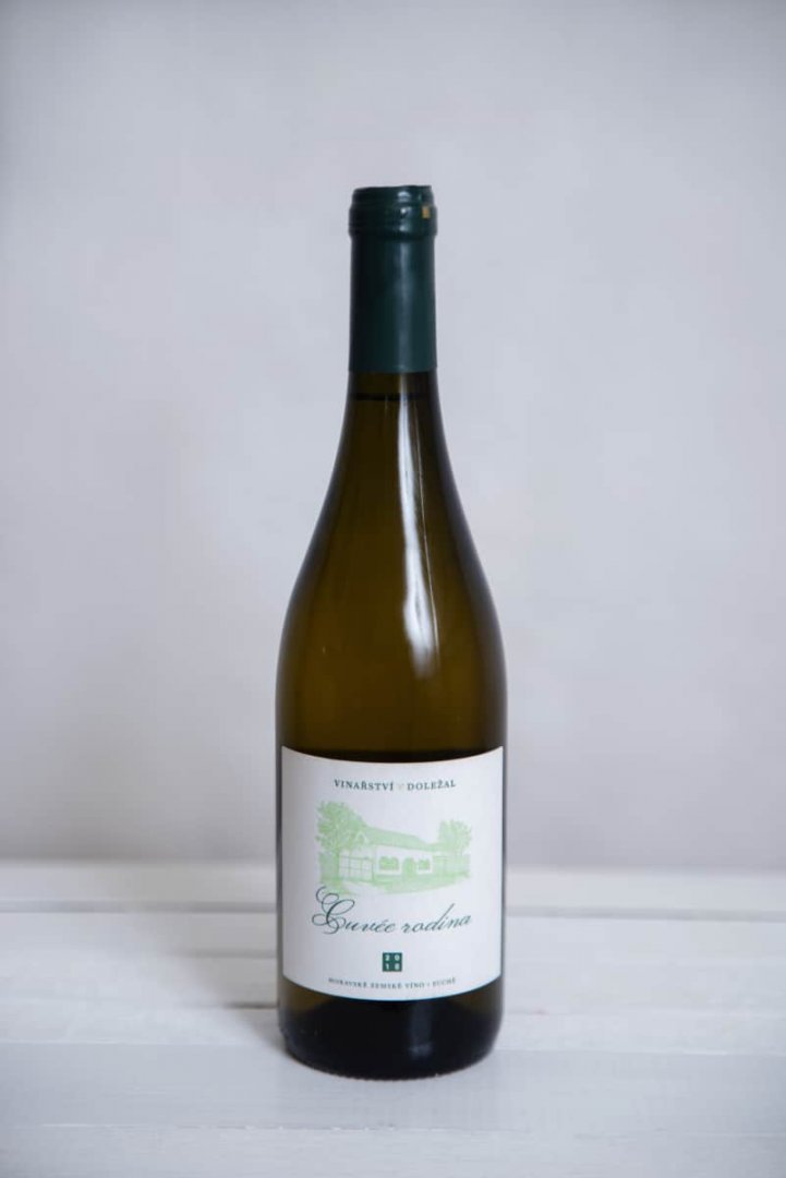 Fľaša vína Cuvée Rodina 2020, pozdný sber (suché)