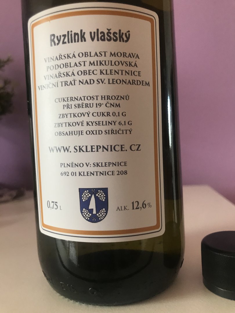 Fľaša vína Ryzlink vlašský 2020, zemské víno (suché)