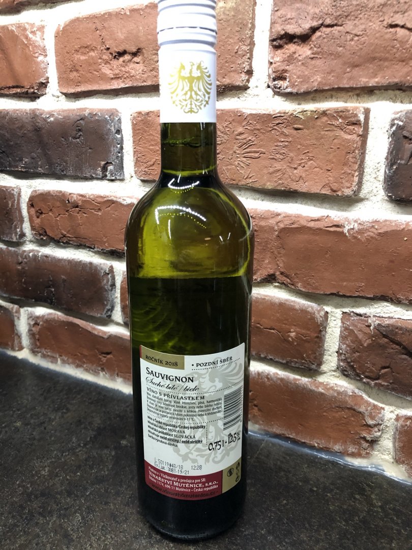 Fľaša vína Sauvignon 2018, pozdný sber (suché)