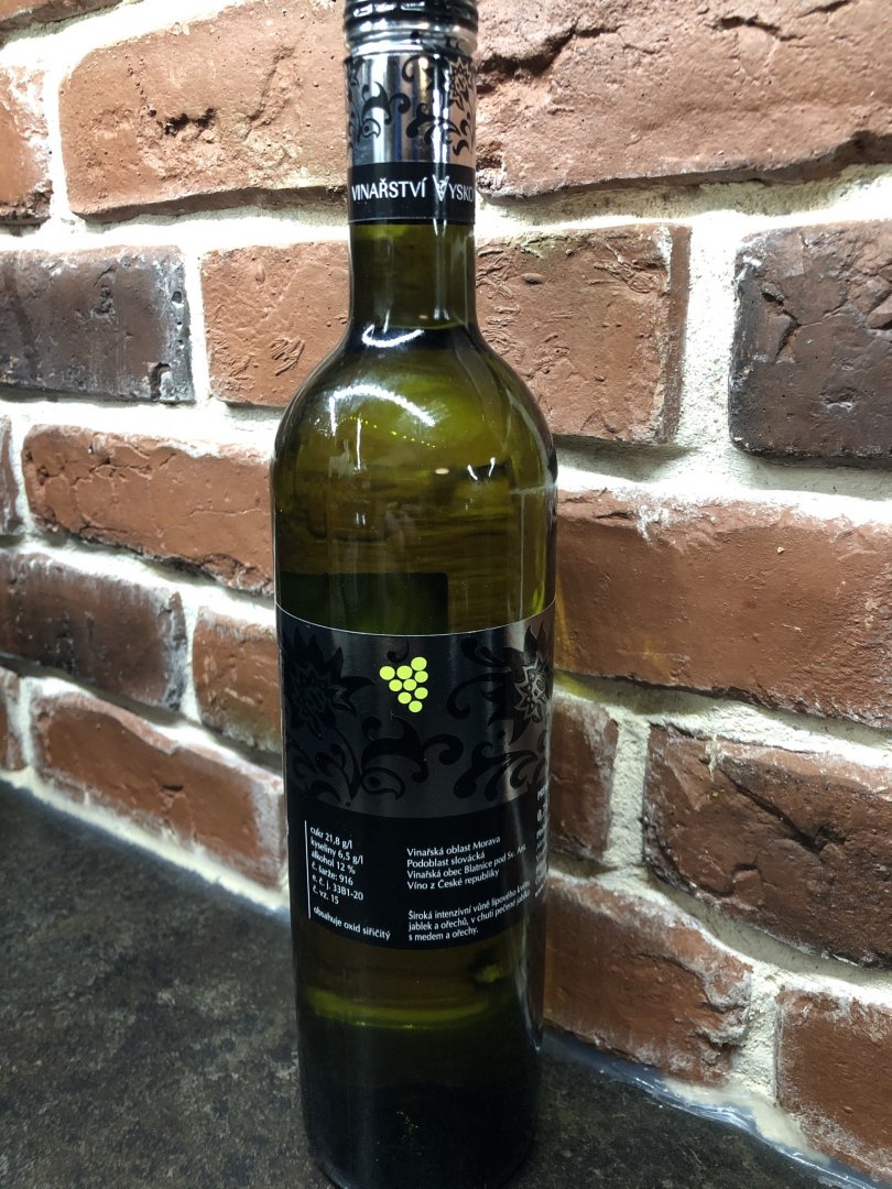 Fľaša vína Ryzlink rýnský 2019, pozdný sber (polosladké)