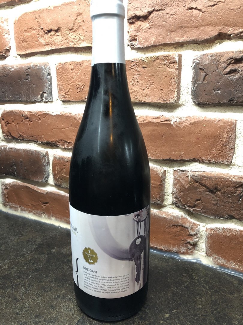 Fľaša vína Cabernet Moravia 2013, akostné víno (suché)