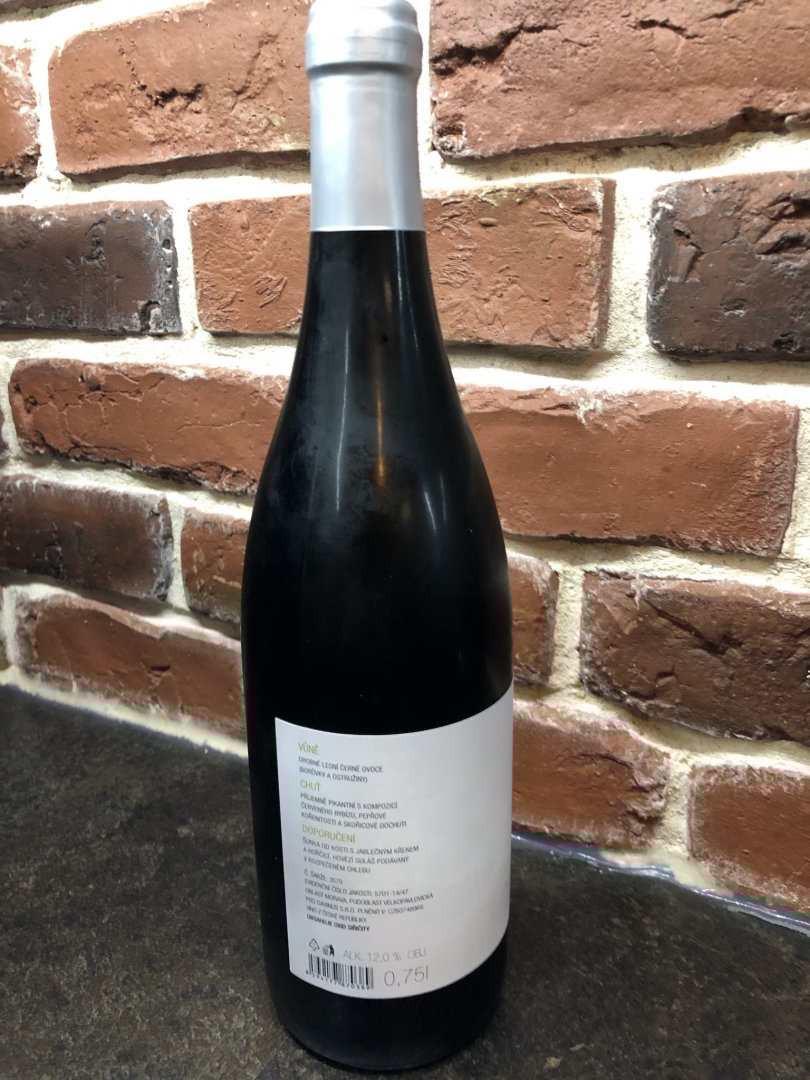 Fľaša vína Cabernet Moravia 2013, akostné víno (suché)