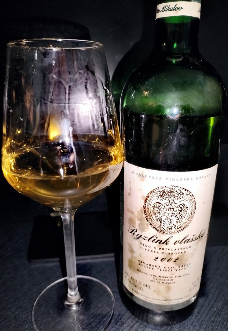 Fľaša vína Ryzlink vlašský (Liščí vrch) 2002, výber z hrozna (suché)