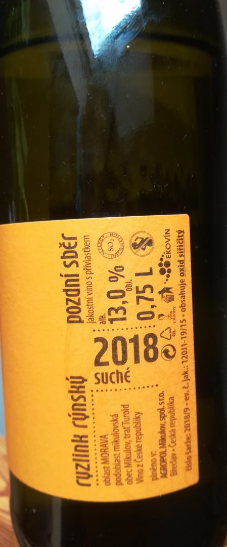 Fľaša vína Ryzlink rýnský 2018, pozdný sber (suché)