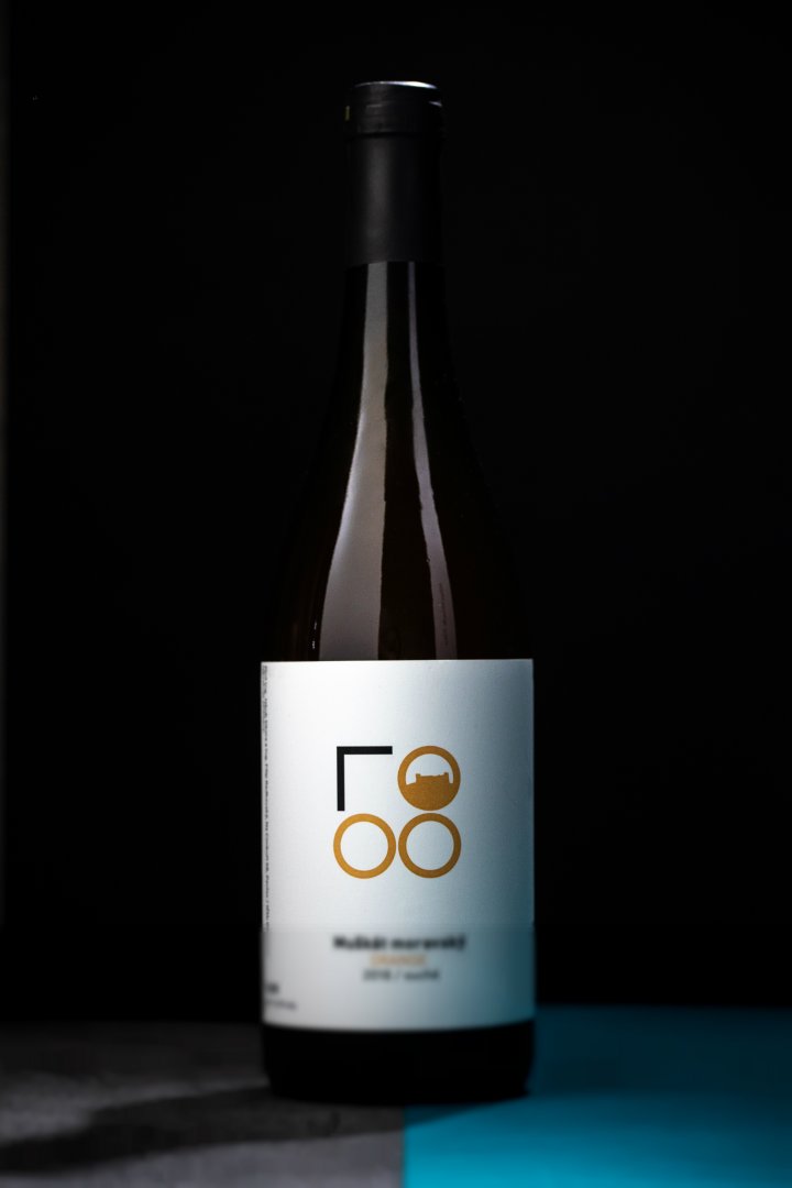 Fľaša vína Muškát & Müller ORANGE 2019, zemské víno (suché)