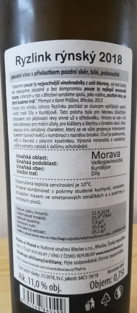 Fľaša vína Ryzlink rýnský 2018, pozdný sber (polosuché)