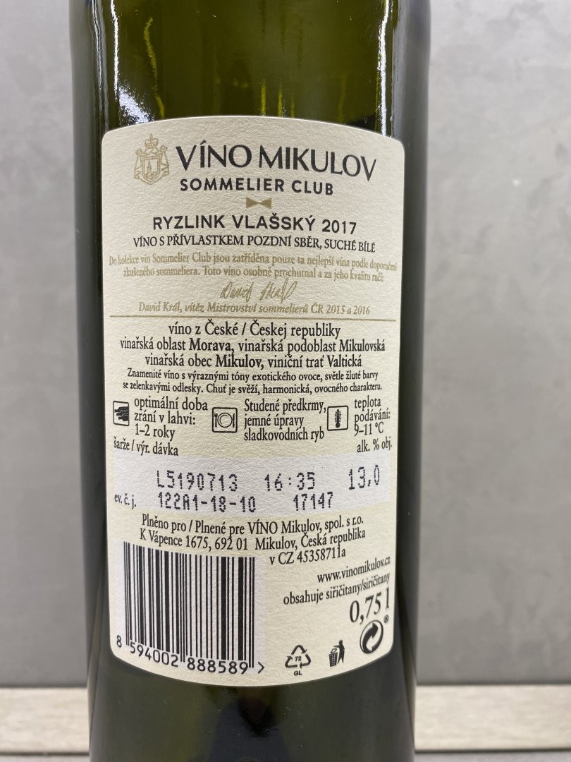 Fľaša vína Ryzlink vlašský 2017, pozdný sber (suché)