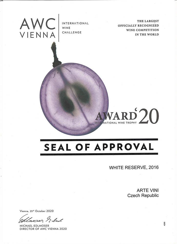 Fľaša vína White Reserve (VZ+RŠ+CH) 2016, zemské víno (suché)