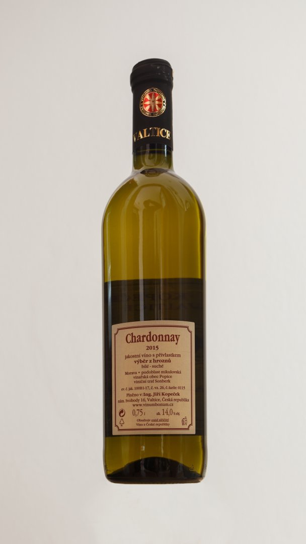 Fľaša vína Chardonnay barrique 2015, výber z hrozna (suché)