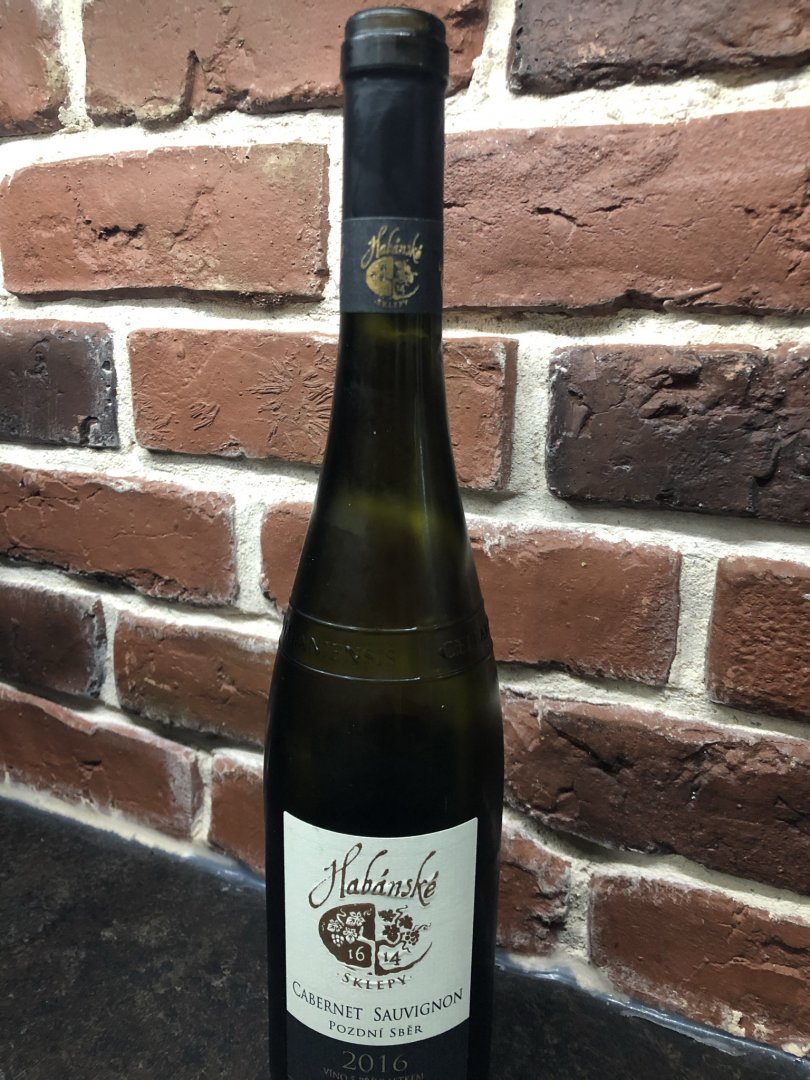 Fľaša vína Cabernet Sauvignon (Gastro řada) 2016, pozdný sber (suché)