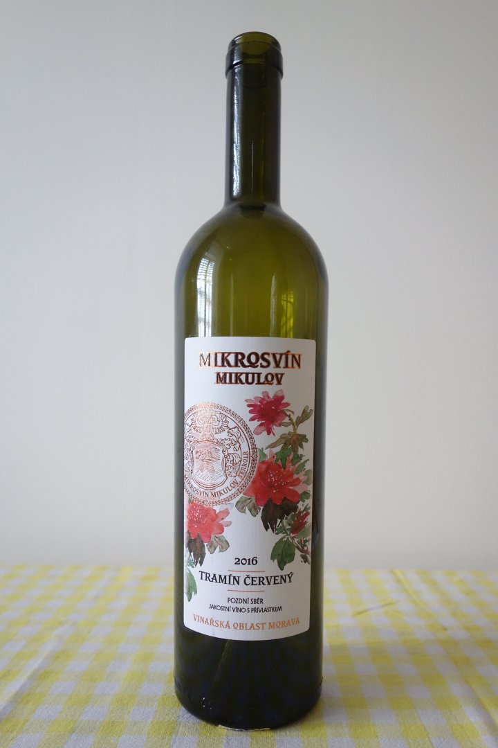 Fľaša vína Tramín červený (Flower Line) 2016, pozdný sber (polosuché)
