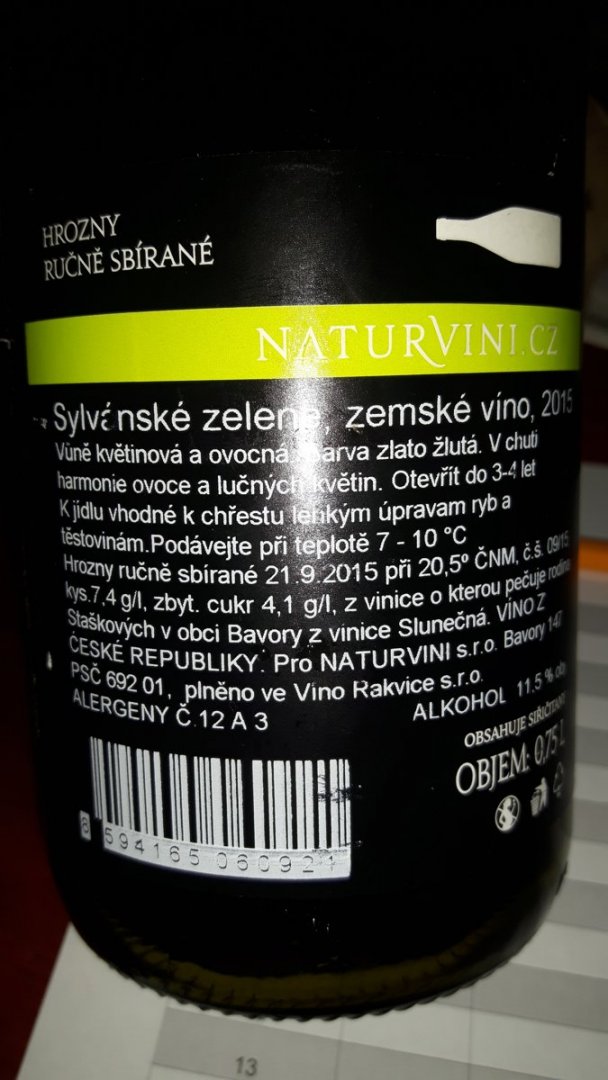 Fľaša vína Sylvánské zelené 2015, zemské víno (suché)