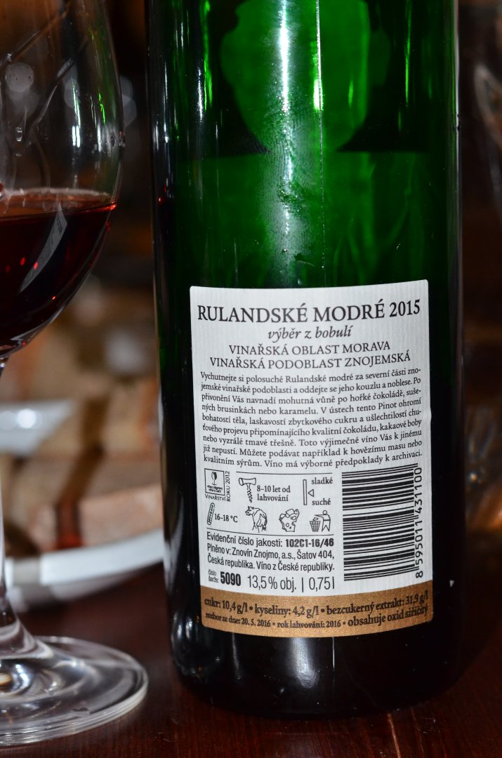 Fľaša vína Rulandské modré 2015, bobuľový výber (polosuché)