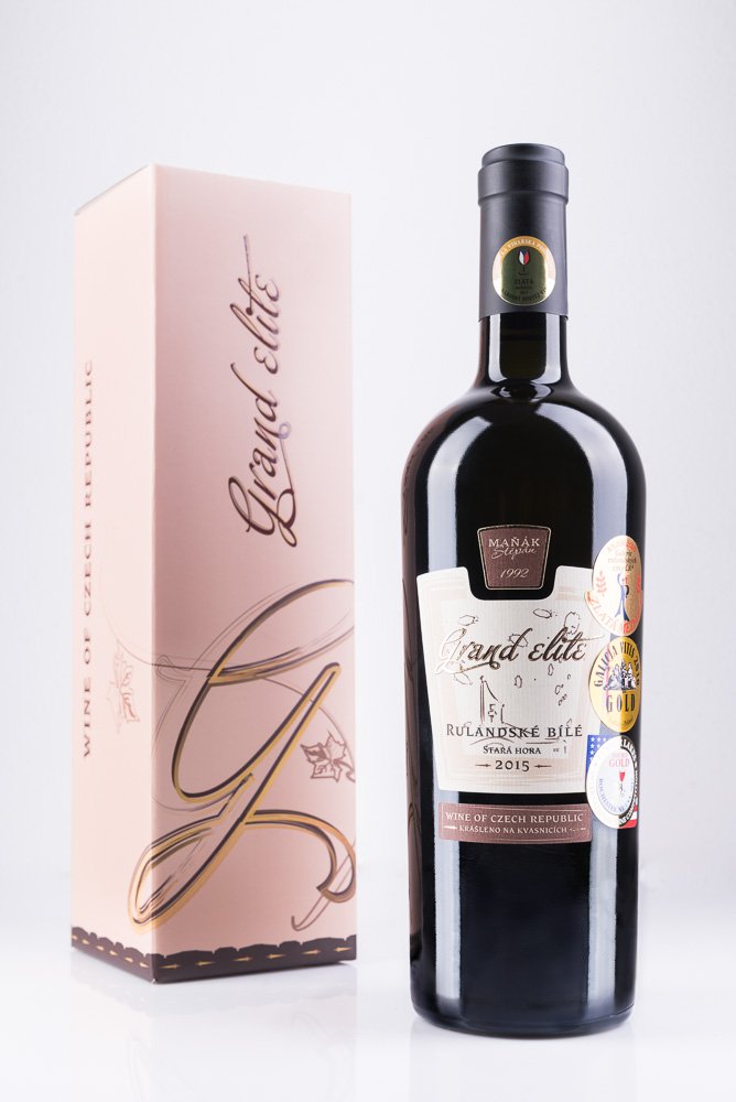 Fľaša vína Rulandské bílé - GRAND ELITE 2015, zemské víno (polosladké)