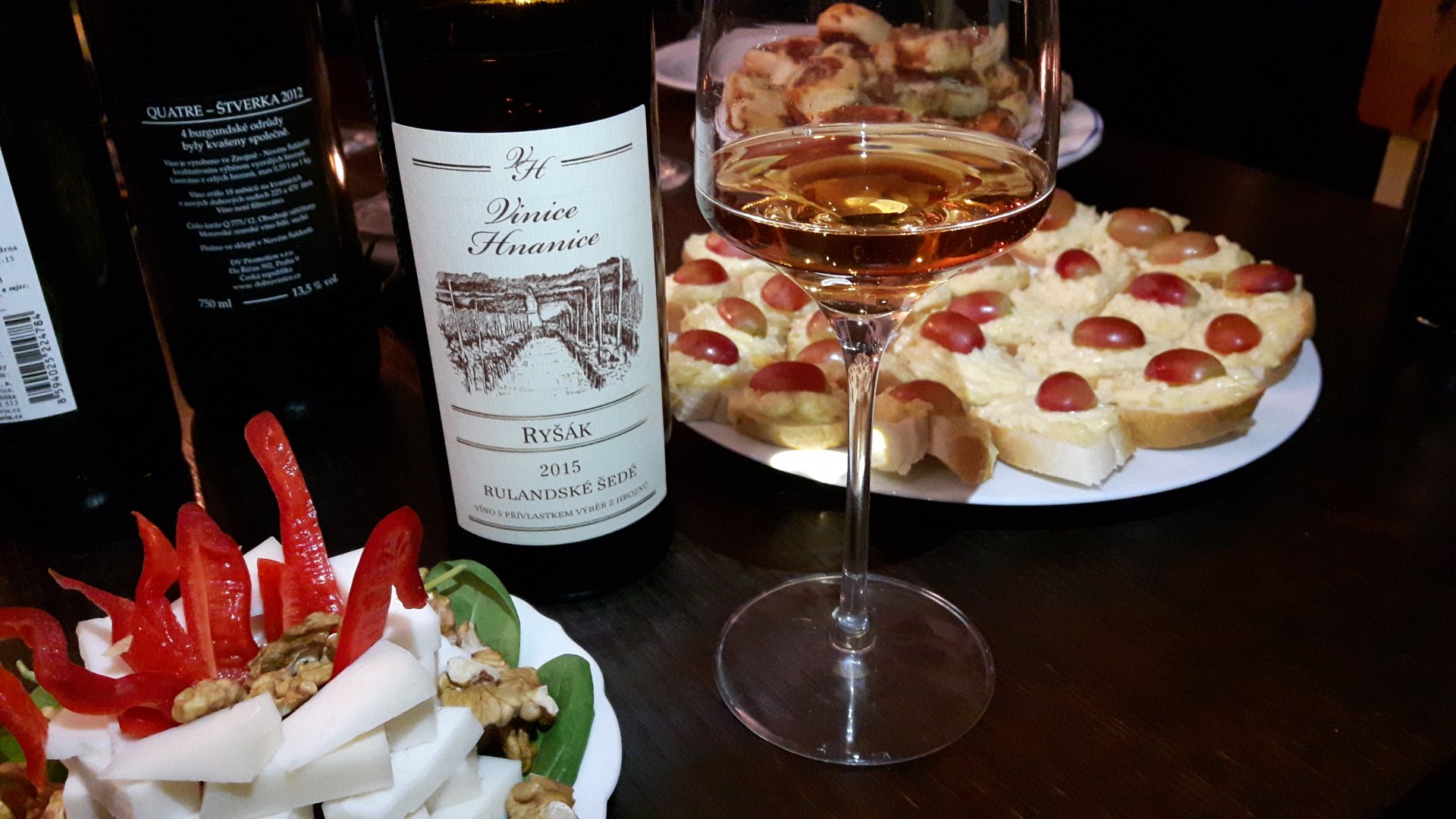 Fľaša vína RYŠÁK-Rulandské šedé 2015, výber z hrozna (polosladké)