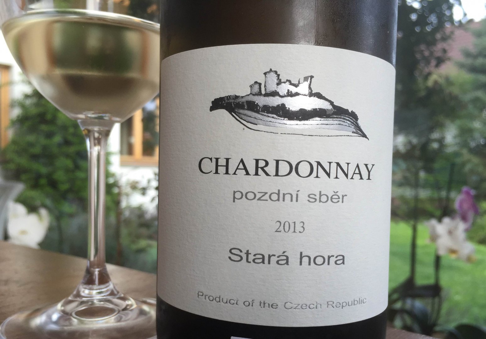 Fľaša vína Chardonnay 2013, pozdný sber (suché)