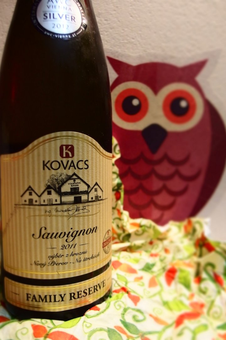 Fľaša vína Sauvignon (Family reserve) 2011, výber z hrozna (polosladké)