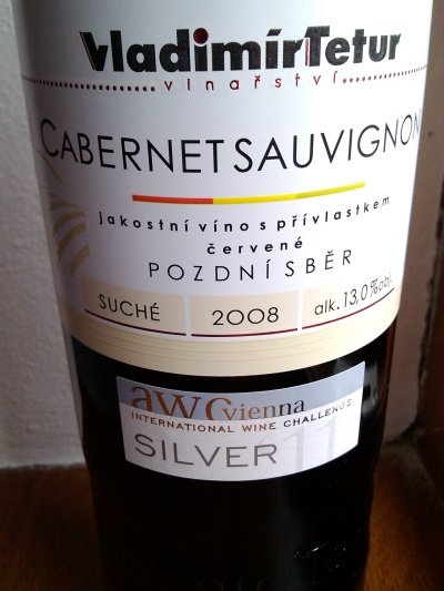 Fľaša vína Cabernet Sauvignon 2008, pozdný sber (suché)