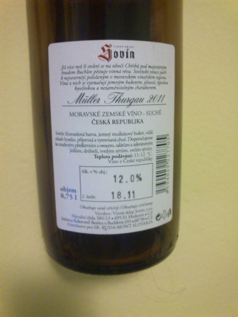 Fľaša vína Müller Thurgau 2011, zemské víno (suché)
