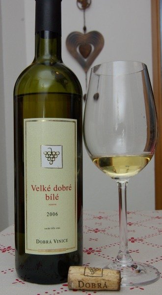 Fľaša vína Velké dobré bílé reserva 2006, zemské víno (suché)