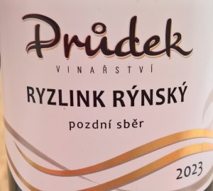 Fľaša vína Ryzlink rýnský 2023, pozdný sber (suché)