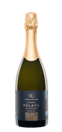 Fľaša vína Pálava Charmat, šumivé víno stanovenej oblasti (sekt. s.o.) (extra dry)