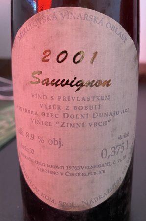 Fľaša vína Sauvignon 2001, bobuľový výber (sladké)