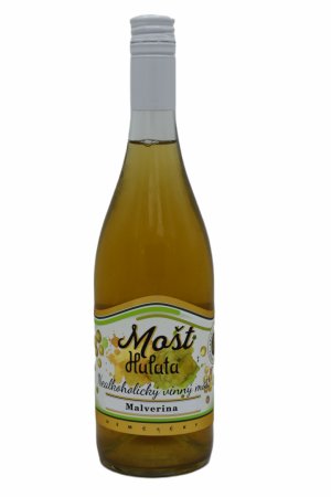 Fľaša vína Nealkoholický vinný mošt Malverina 2022, nealkoholické víno (sladké)