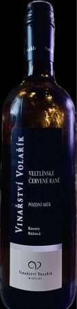 Fľaša vína Veltlínské červené rané 2023, pozdný sber (polosuché)